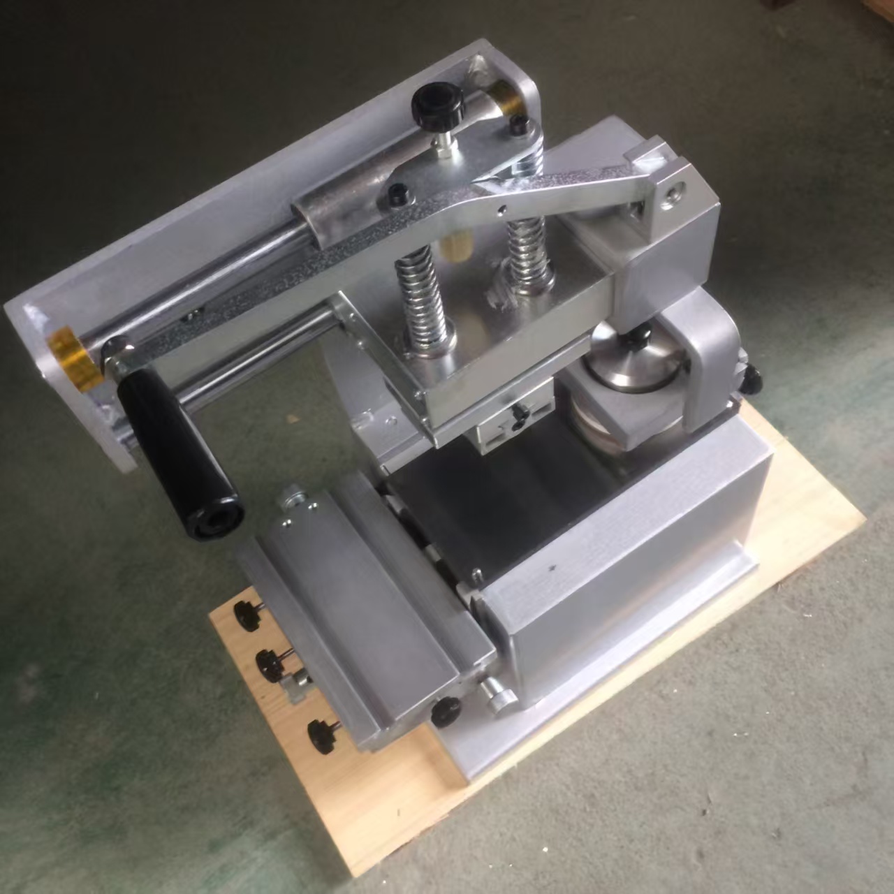 Affordable Hand Operated Pad P - Commercial Printing Operations recension och pris
